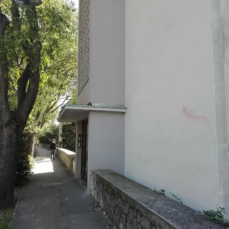 Lägenhet Fani Rijeka